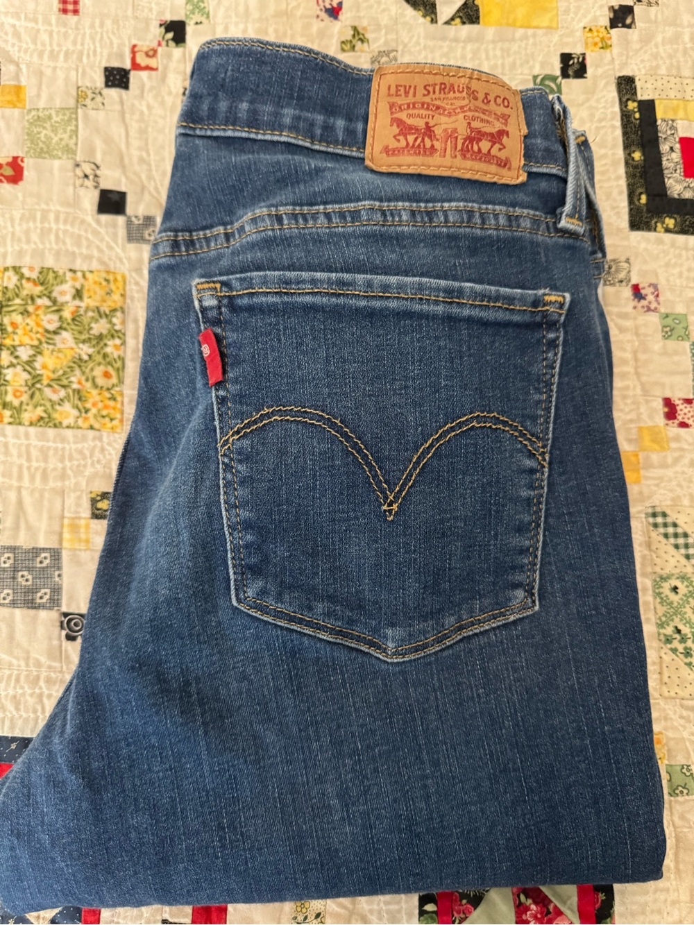 Levi's Women's 710 Skinny Jeans
